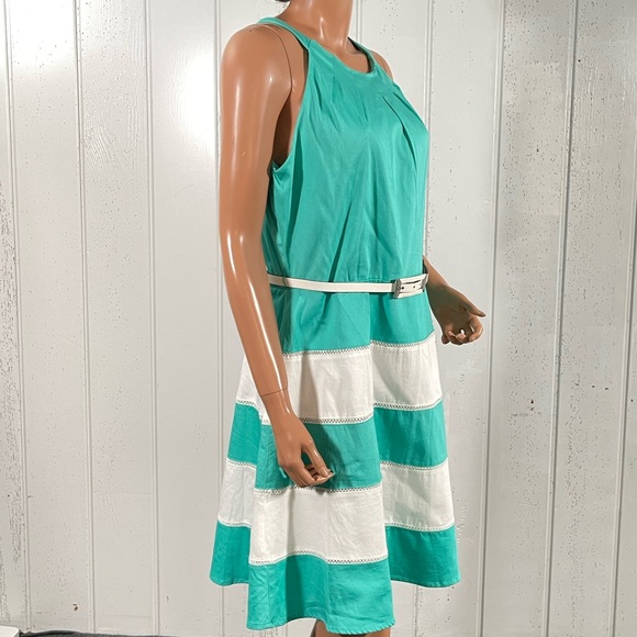 NWT Dressbarn Women's Turquoise  & White Colorblock Fit & Flare Dress Sz 16 - Picture 9 of 10